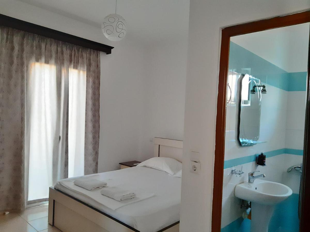 Zotaj Apartament *